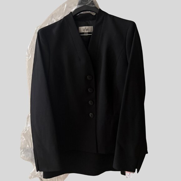 NWT - Four Button Collarless Jacket and Slim Skirt Suit Set - #50041991 - Picture 9 of 9